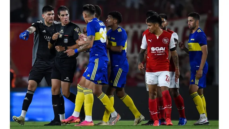 Boca e Independiente se enfrentan por la 27° fecha de la Liga Profesional.