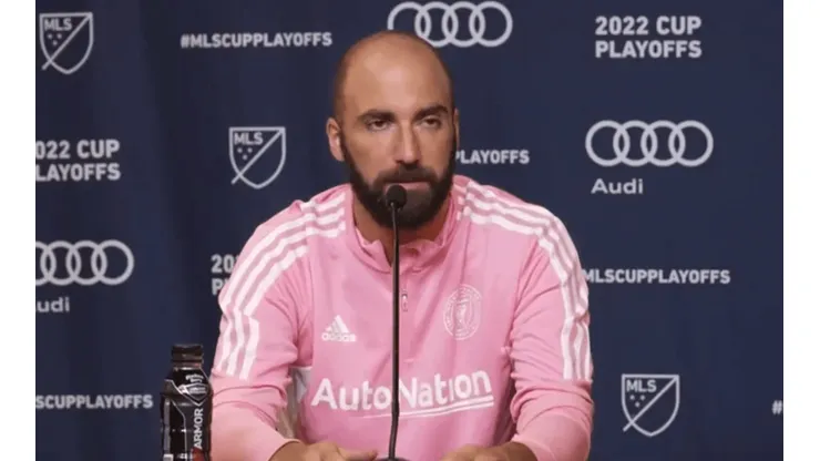 Higuaín reveló el audio que le mandó Gallardo al retirarse