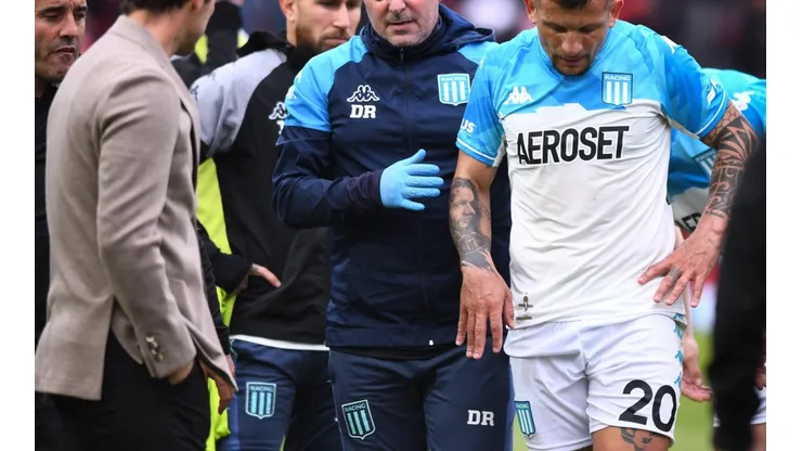 ¿Se retira Emiliano Vecchio? El plan de Gago para que el volante continúe en Racing
