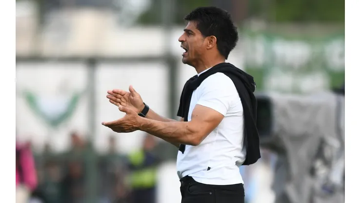 "Está a disposición": Aranda se recuperó e Ibarra lo pondría como titular ante Newell's