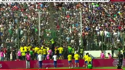 VIDEO | Repudiable: piñas entre hinchas en las tribunas en la previa del Sarmiento-Boca