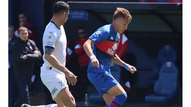 Con una ráfaga de goles, Tigre le dio otro golpe a Independiente y sueña con la Sudamericana