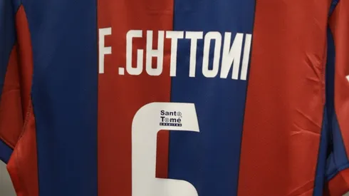 Lass camisetas de San Lorenzo tendrán los nombres mal escritos.