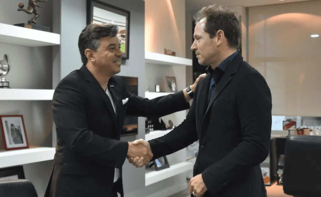 Gallardo y Brito durante una de sus reuniones. (Foto: Prensa River)