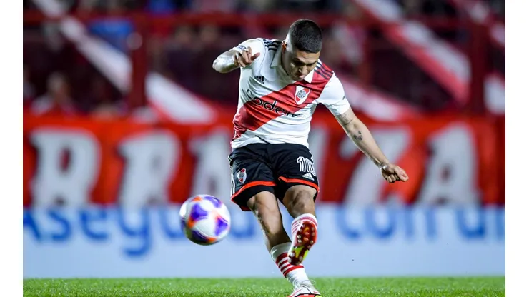 Le pusieron fecha: el futuro de Juanfer Quintero en River no está asegurado