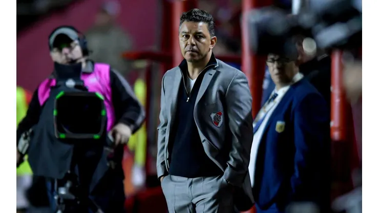 Una vez más, Gallardo suspendió la conferencia