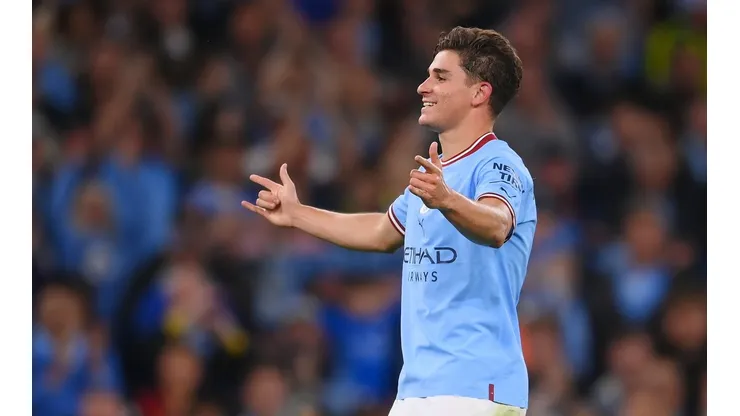 La decisión de Guardiola con Julián Álvarez para el clásico de Manchester