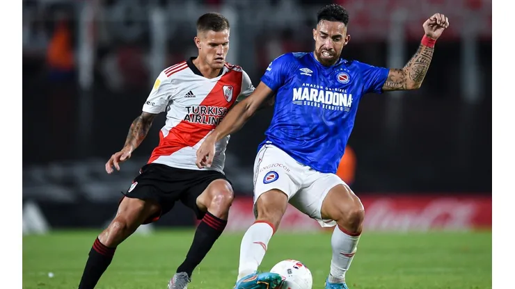 Argentinos y River se enfrentan por la 22° fecha de la Liga Profesional.