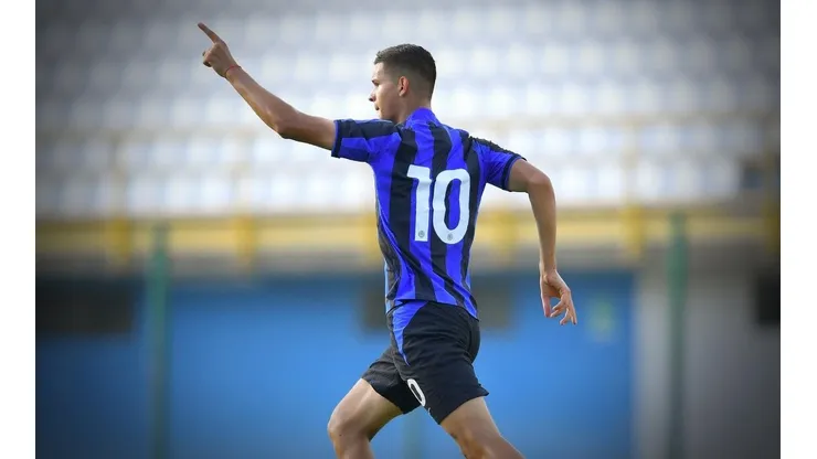 Quién es Valentín Carboni, el argentino que debutó en el Inter.