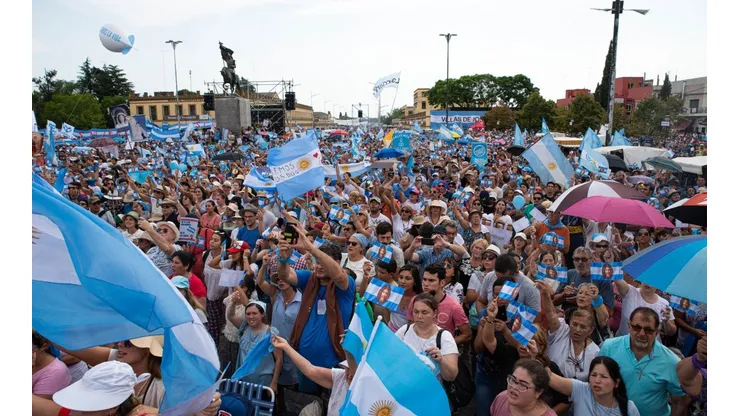 HOY es la perenigración a Luján 2022.