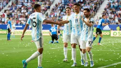 PAMPLONA, SPAIN - JUNE 05: Lionel Messi of Argentina celebrates with his teammates Carlos Joaquin Correa of Argentina after scoring his team's third goal during the international friendly match between Argentina and Estonia at Estadio El Sadar on June 05, 2022 in Pamplona, Spain. (Photo by Juan Manuel Serrano Arce/Getty Images)