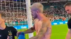 VIDEO | El hermoso gesto de De Paul con un nene que quiso saludarlo