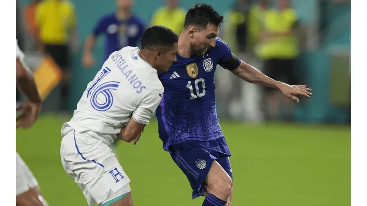 Messi y Castellanos, el duelo inesperado de la noche en Miami.
