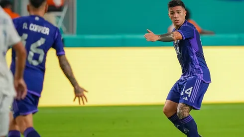 No erró un pase: en números, el destacado debut de Enzo Fernández en Argentina