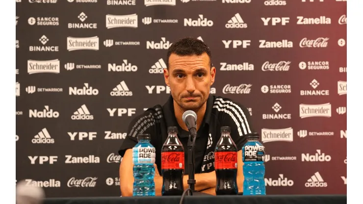 Tras la goleada, Scaloni se refirió a la actualidad de Messi en el PSG: "Lo más importante es..."