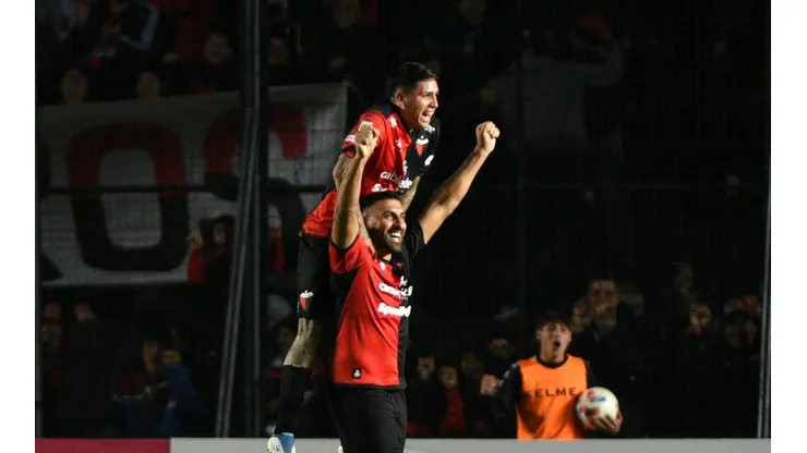 Los tres históricos apuntados por la barra de Colón.