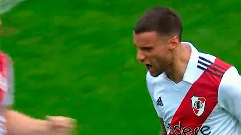 VIDEO | Mammana le da vida a River: abrió el clásico ante San Lorenzo