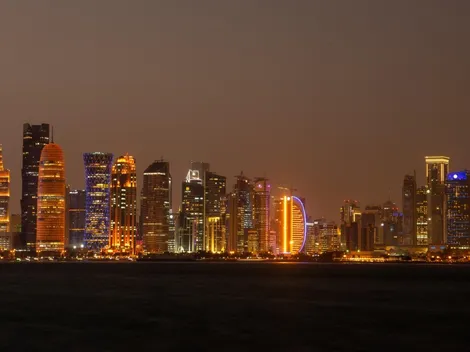 ¿Cuántas horas de vuelo hay de Argentina a Qatar?