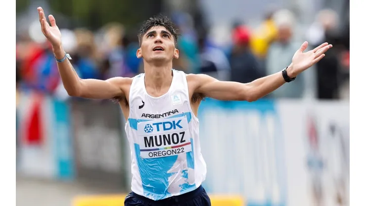 Agradcer, siempre. La expresión de Coco Muñoz tras cruzar la meta en el Mundial de Eugene 2022