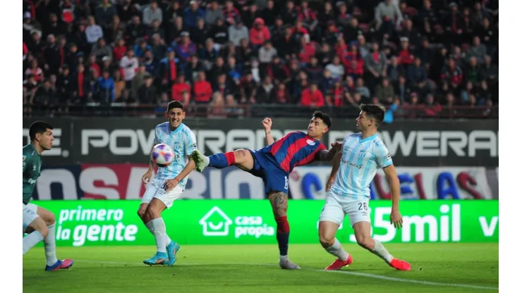 Atlético Tucumán volvió a la cima: empató con San Lorenzo y se ilusiona con el campeonato