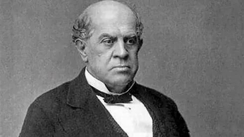 Domingo Faustino Sarmiento es considerado el padre del aula.