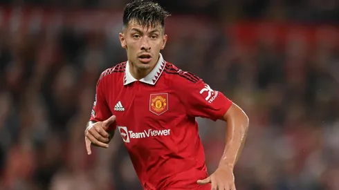 De ser mejor jugador del mes a ir al banco: ¿por qué Lisandro Martínez no juega?