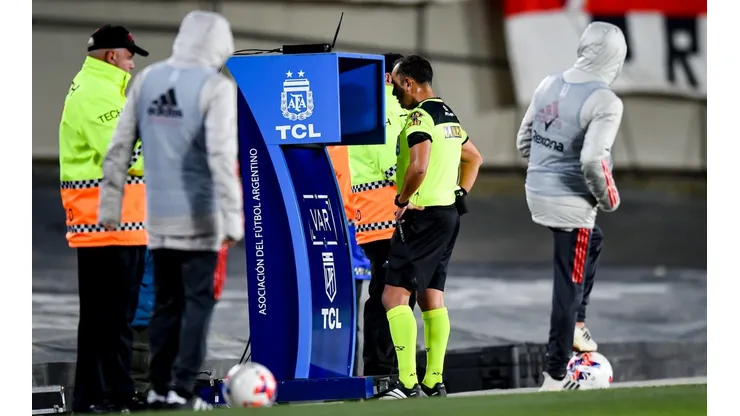Lo definió AFA: ¿Quién estará en el VAR para Boca - River?