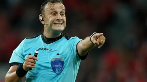 Herrera, árbitro del Superclásico.