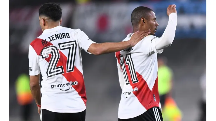 River cumplió ante Barracas y llega en racha para el Superclásico