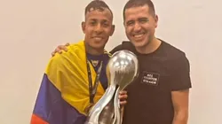 "Gracias, Román": los dos regalos que le hizo Riquelme a Sebastián Villa