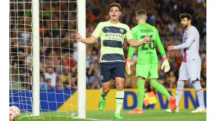 Julián Álvarez se prepara para otra función en Premier League.