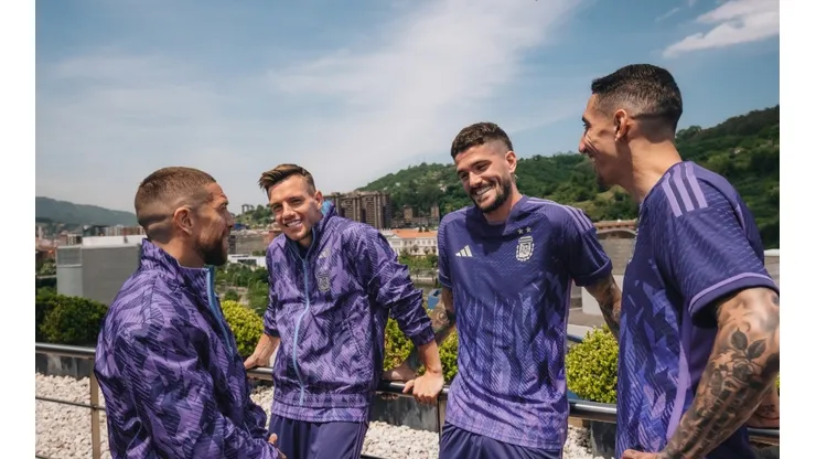¿Por que la camiseta alternativa de la Selección Argentina para Qatar 2022 es violeta?