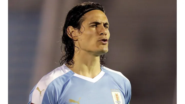 Después de rechazar a Boca, se confirmó el club donde jugará Cavani