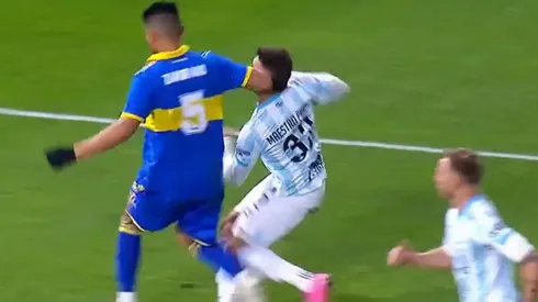 VIDEO | El brutal codazo de Zambrano en el área de Boca que Espinoza no vio y el VAR ignoró