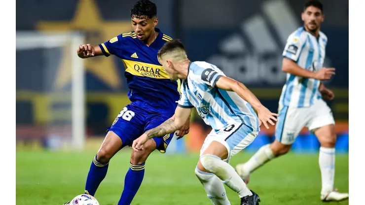 Boca y Atlético se enfrentan por la 16° fecha de la Liga Profesional.
