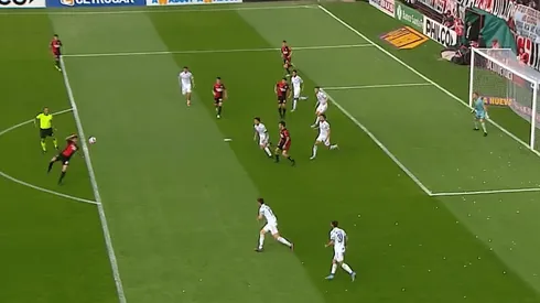 El golazo de Pablo Pérez. (Captura TV)