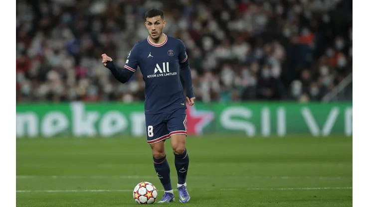 Paredes será jugador de la Juventus y enfrentará al PSG en la Champions League
