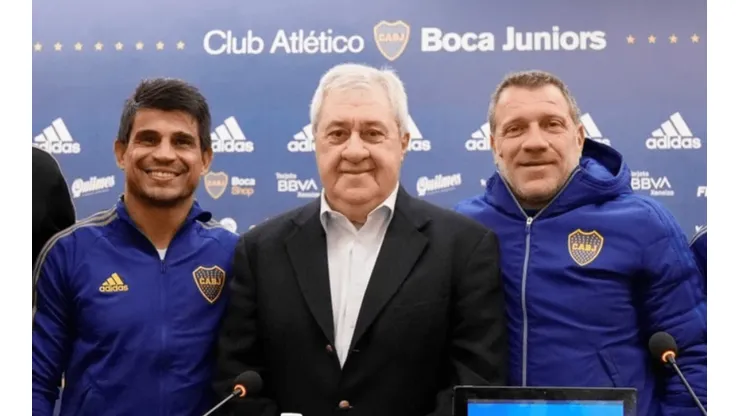 Ibarra convocó a una sorpresiva conferencia de prensa en Boca.