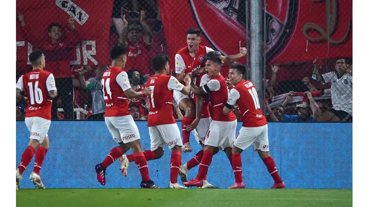 ¿Se viene un éxodo en Independiente? La gran cantidad de jugadores que podrían salir libres