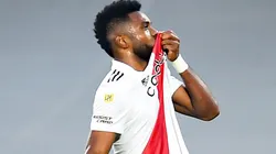 Borja reveló el motivo que lo llevó a besarse el escudo de River