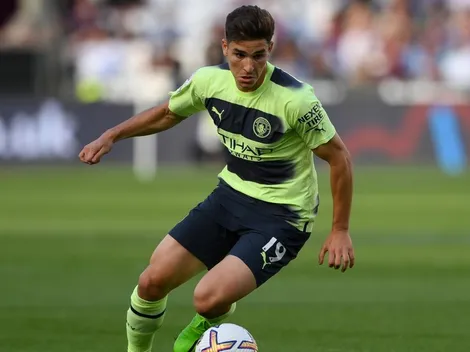 ¿Juega Julián Álvarez en Manchester City vs. Newcastle por la Premier League 22/23?