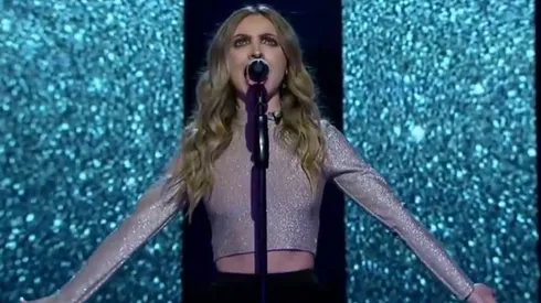 Avril sorprendió a todos los jurados.