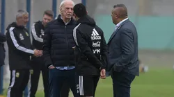 Impactante revelación de Menotti: ¿Qué pensó cuando Tapia le propuso a Scaloni?