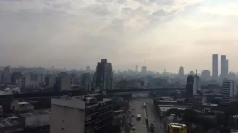 En la Ciudad de Buenos Aires y el conurbano bonaerense es producto de los incendios forestales.