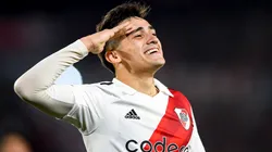 El festejo del momento en River: ¿Por que Solari hizo la venia en sus dos goles?
