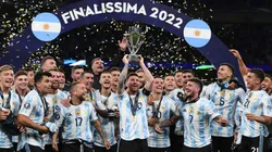 Llega a la Premier League: Marcos Senesi, a punto de ser jugador del Bournemouth