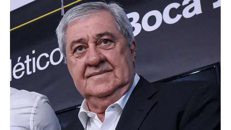 El palo de Ameal al plantel de Boca por el reclamo de los premios: "No era el momento"
