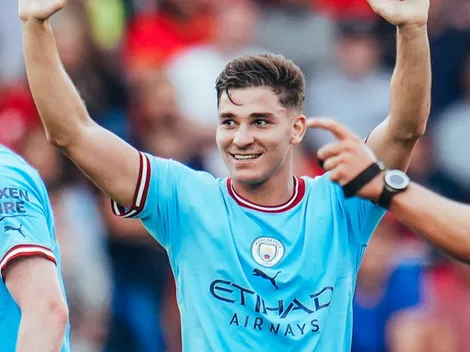 La foto viral de Julián con una hincha del City