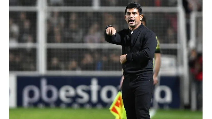 El peor comienzo: la increíble marca que pone en jaque al Boca de Ibarra