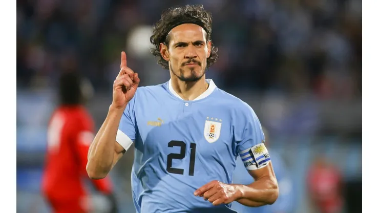 ¿Se cumple el sueño? La frase desde el entorno de Cavani que ilusiona a todo Boca: "Quiere ayudar..."